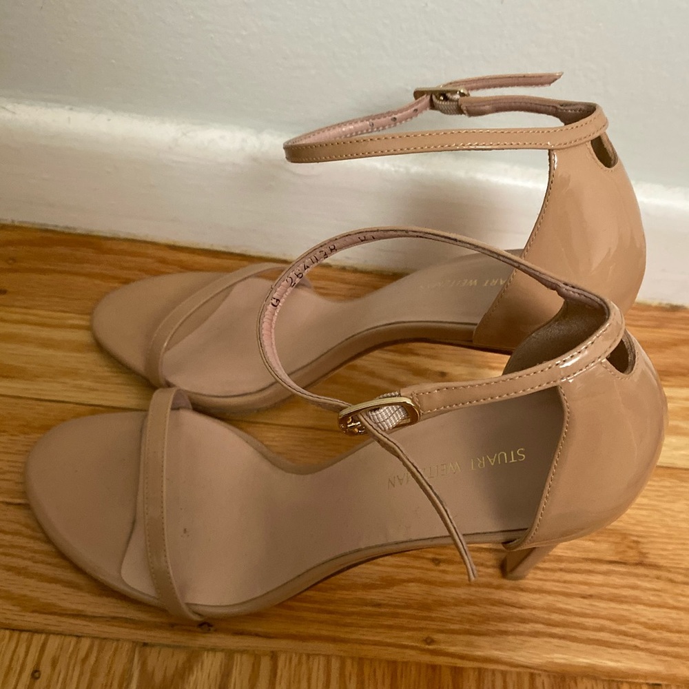 THE NUDISTSONG SANDAL, like new (only wore once)